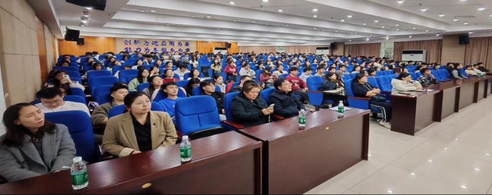 智能助力学术发展，工具引领未来...